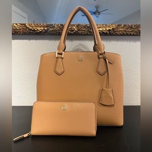 Tory Burch Robinson Triple Compartment Tote + Wallet